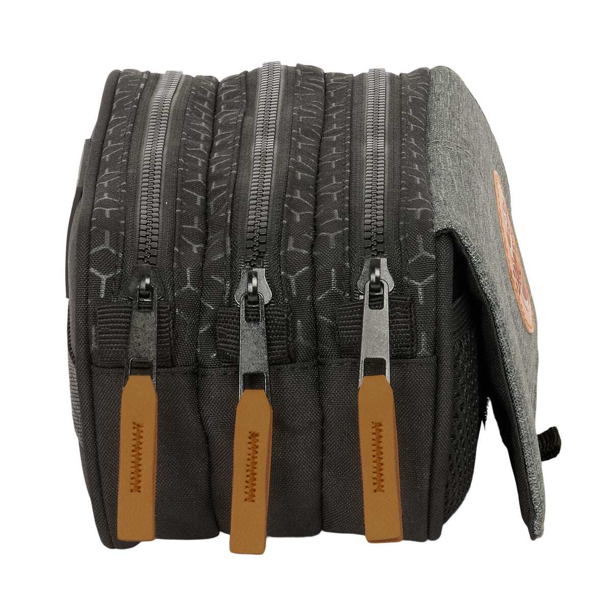 V2HB0E58D3143A9F0584EE5AF8E8F5828A8R5519646P2