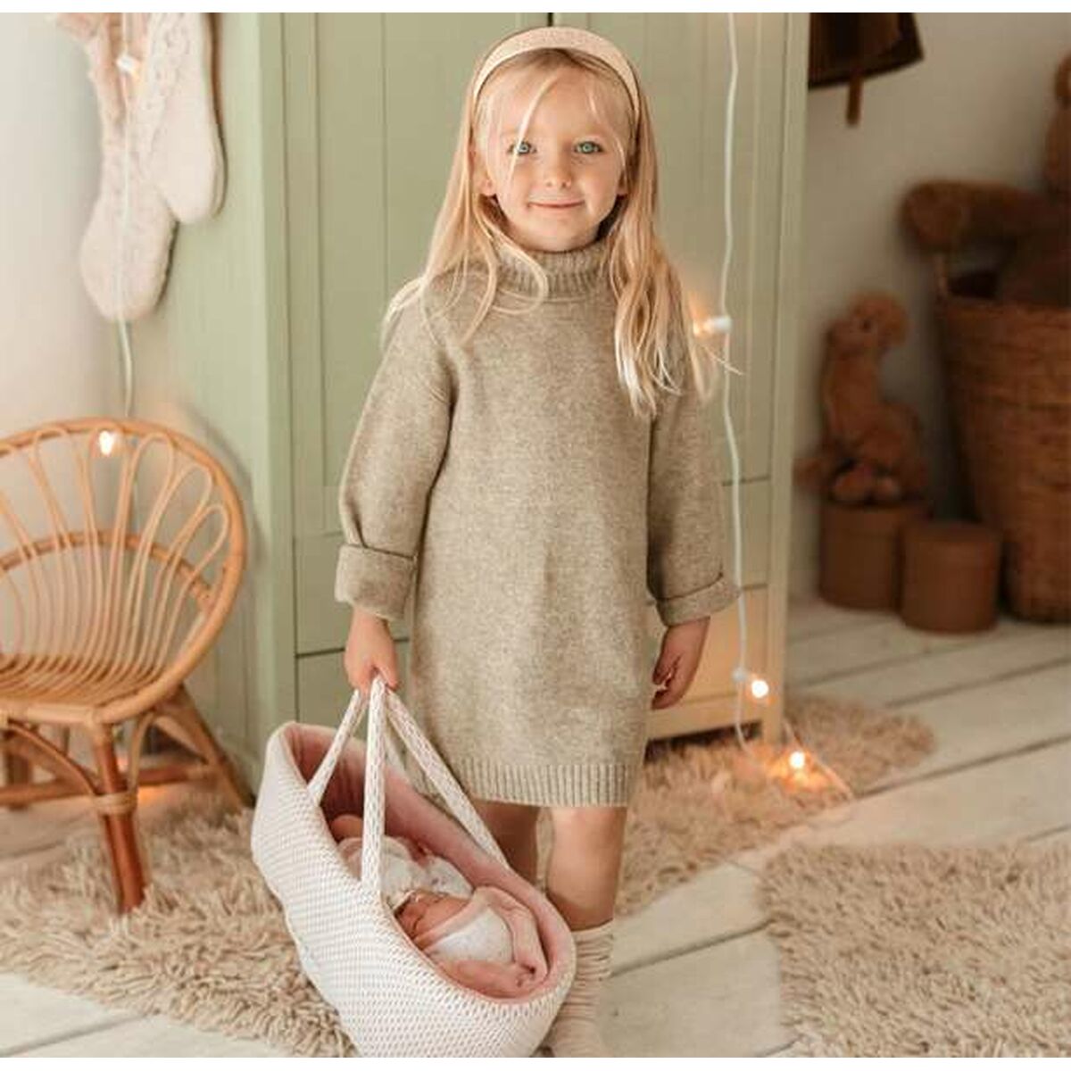 V6H24284DE9E9AE32C69309BACE0354E2A3R5266618P4