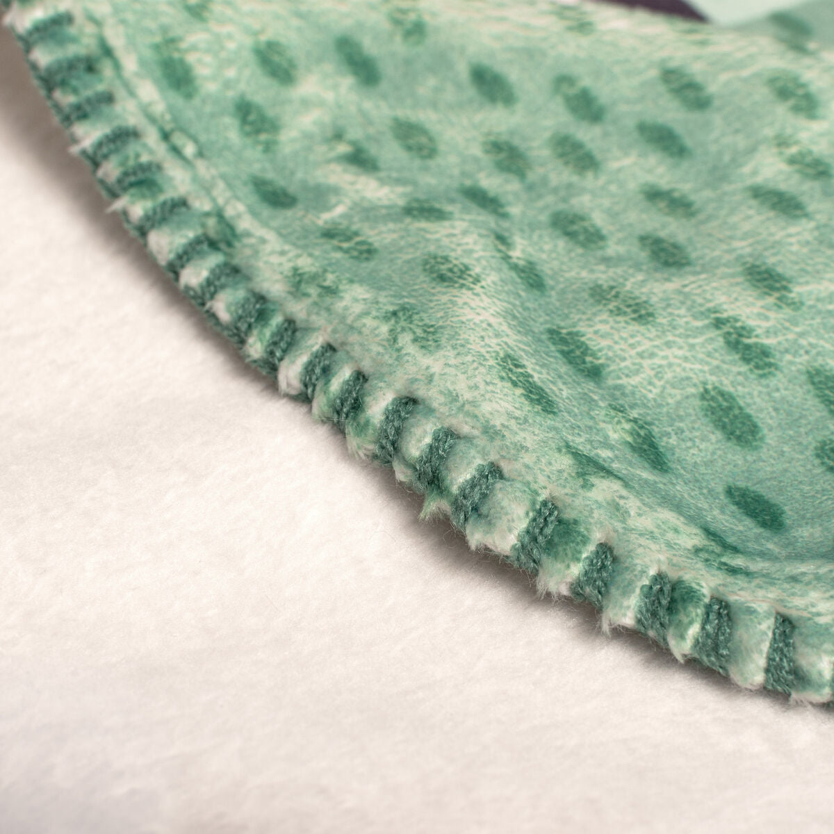 V4HF4CD01655577E98EC2CA00435180502DR4370726P3